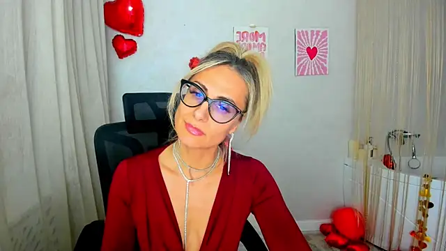 XXX chat uživo modela MuseOfStage