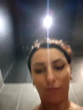 Izabella_Bella's Webcam Show