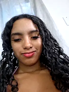 Chat +18 de Cataleya_ja ao vivo