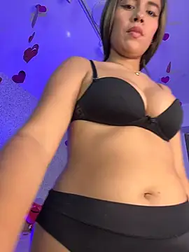 EMILIIA_RICHTER__'s Live XXX Chat