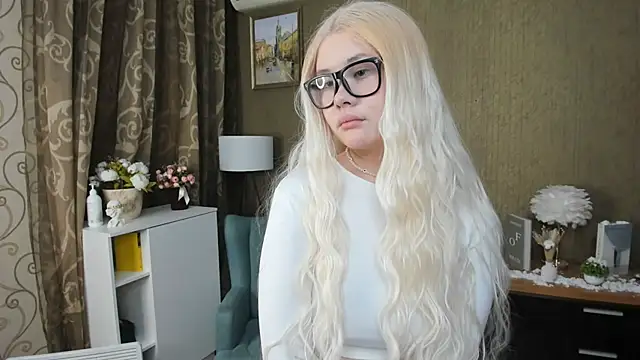 OraliaTumbleston's Live XXX Chat