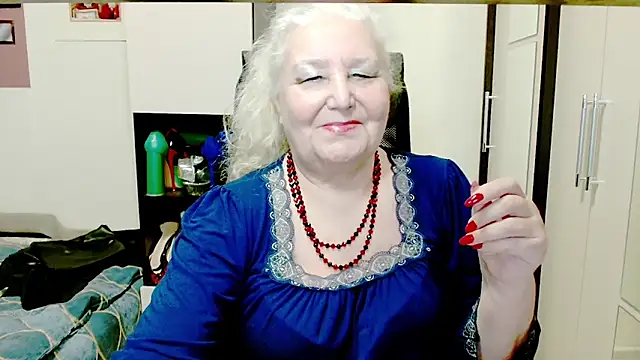 GrannyAlisa Adlı Modelin Web Kamerası Şovu