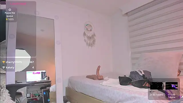 SharonVelvet's Live XXX Chat