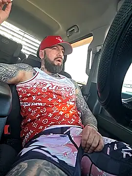 Chat XXX en directo de Beardedtattood