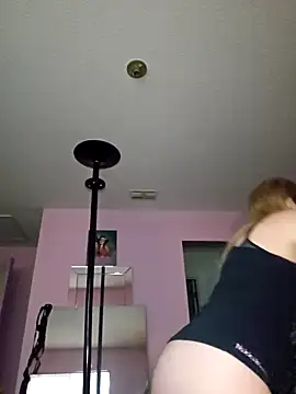 XXX chat uživo modela NikkiBlisss