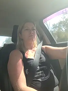 NikkiBlisss Obrolan Langsung XXX