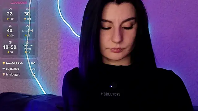 دردشة ValeryAlfie الجنسية المباشرة