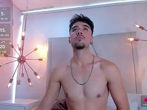 BrunoTurnerr Adlı Modelin Canlı XXX Sohbeti