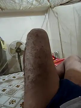 PIG_FUCKER_DADDY's Webcam Show