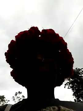 Petite_Ula – Live XXX-chat