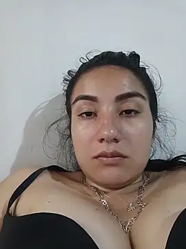 Hellen_Alex Adlı Modelin Canlı XXX Sohbeti