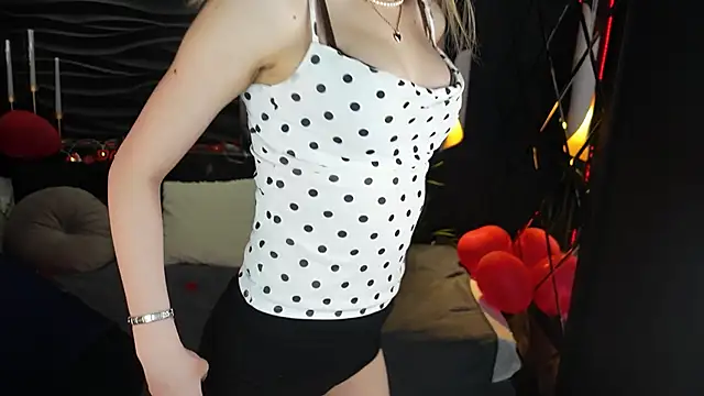 Jessie_CutiのライブXXXチャット