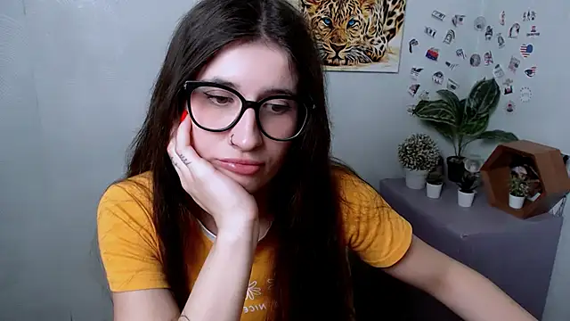 Chat +18 de MaryEm976 ao vivo