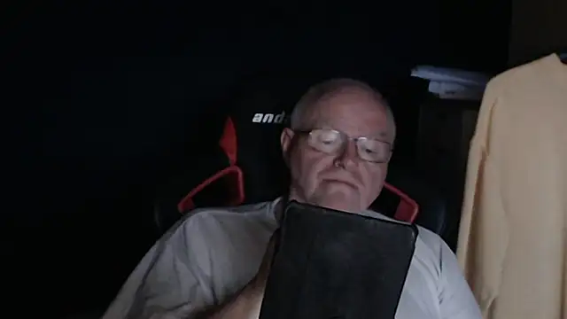 lonely_peter – webcam-show