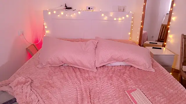 Mar_333 – Naživo XXX chat