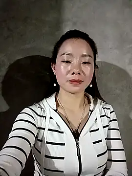 milo123-xx's Live XXX Chat