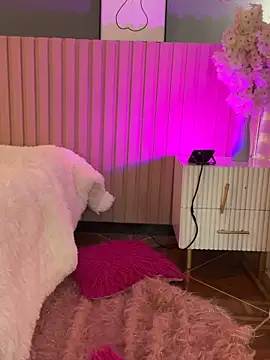 Mila_Hank_ 即時 XXX 聊天