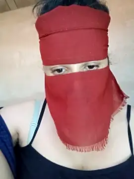 Show modela Sousou-24 na web-kameri