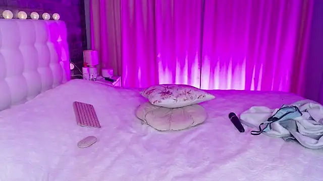 XXX chat uživo modela vickymur