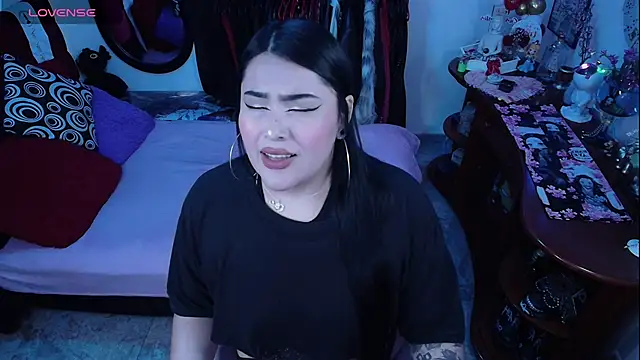 lufek23 即時 XXX 聊天