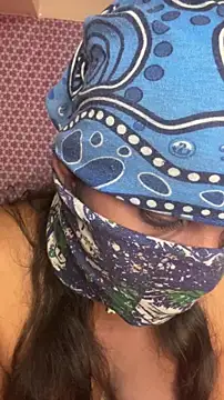 Chn_x_cbe's Live XXX Chat