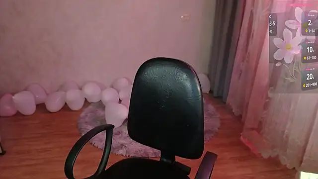 Victory80lvl élő XXX-chatje