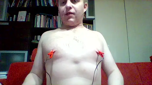 MattttheesのライブXXXチャット