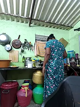 Tamilselviroja-のウェブカメラショー