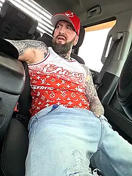 Beardedtattood Chat XXX in diretta