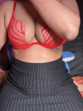 Squirt_Queen_X লাইভ XXX চ্যাট