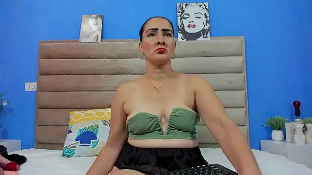 KyleDoom Live XXX-chat