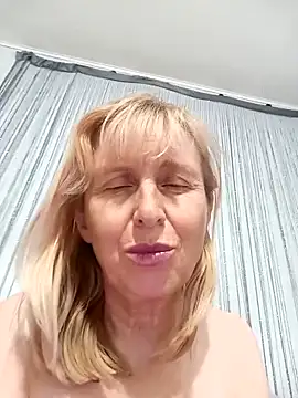 TrinaAdair Live XXX-chat