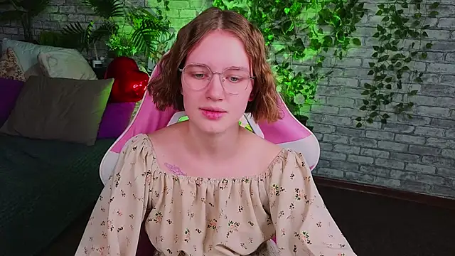 Chat XXX en directo de Mia_Mooore