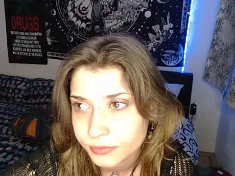 دردشة AlienforTwenty الجنسية المباشرة