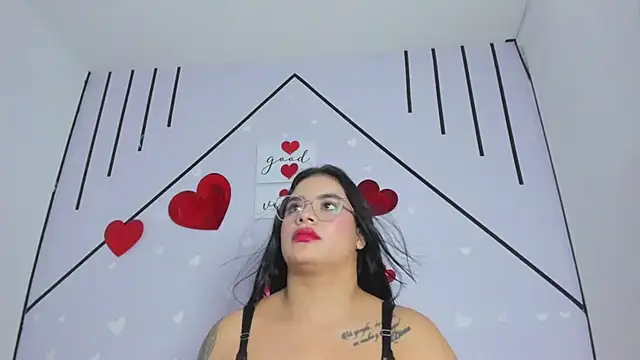 Chat XXX en directo de KeylaGomez_