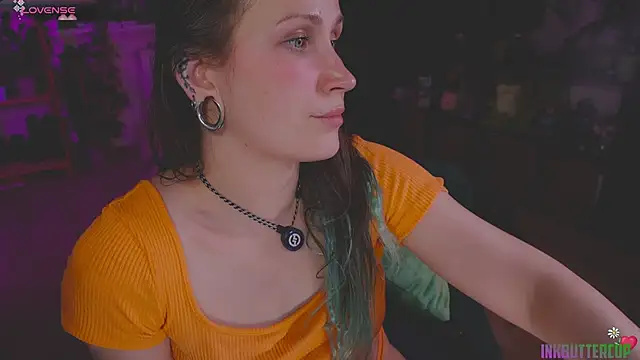 Inkbuttercup লাইভ XXX চ্যাট