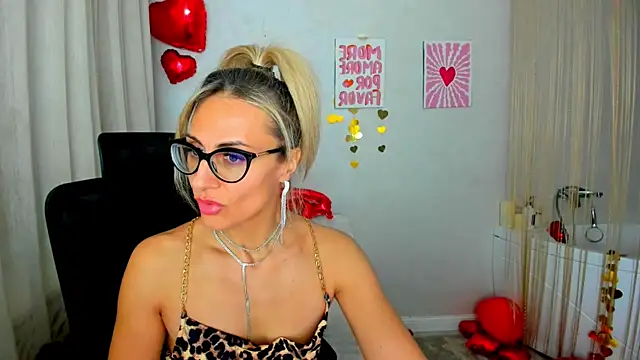 Онлайн чат XXX MuseOfStage