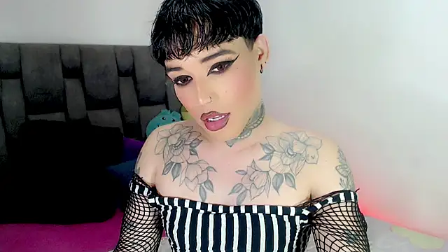 XXX chat uživo modela little_star_porn