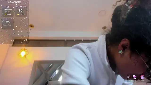 Hanna_Cornee_ Obrolan Langsung XXX