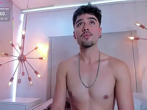 Вебкам-шоу BrunoTurnerr