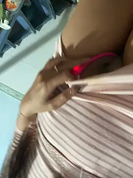 __BabyShowPublic__ – Kamerová šou