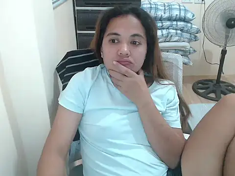 Chatroom XXX en direct de xTheLastVIRGINx