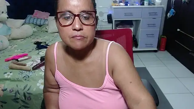 pervert_mommy_ লাইভ XXX চ্যাট