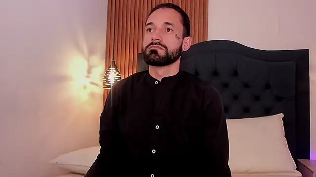 Hisoka_011: απευθείας συνομιλία ΧΧΧ