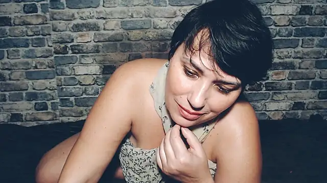 moly_rushh Webcam-Show