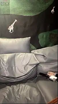 Cici250808 Show Webcam