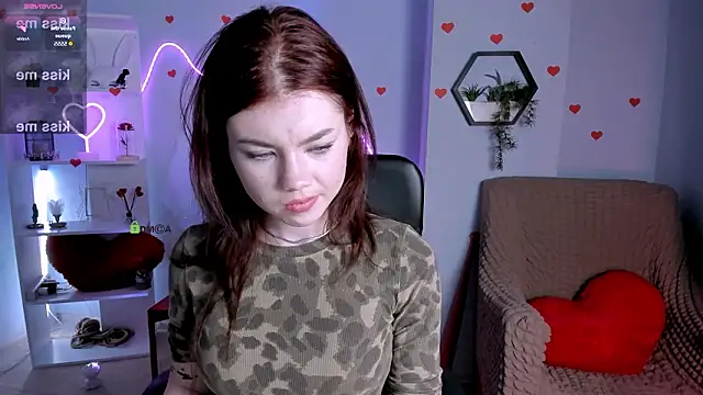 isabel_wave Chat XXX live