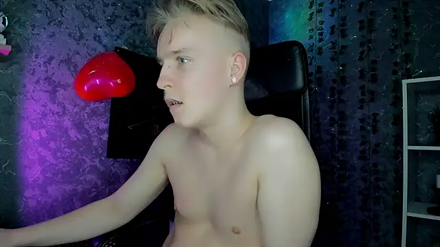 XXX chat uživo modela AlexxSweet
