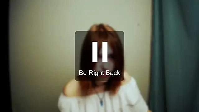 XXX chat uživo modela GuessMe___