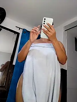 Czat XXX na żywo – keilymadam